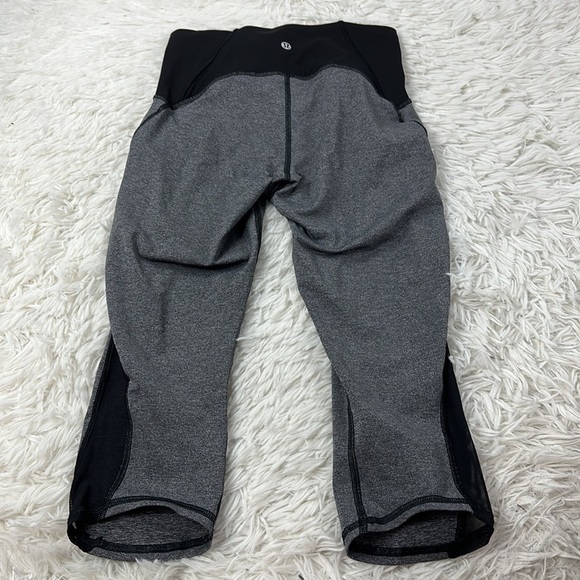 Lululemon Train Times Crop (17") Heathered Black / Black - Picture 5 of 7
